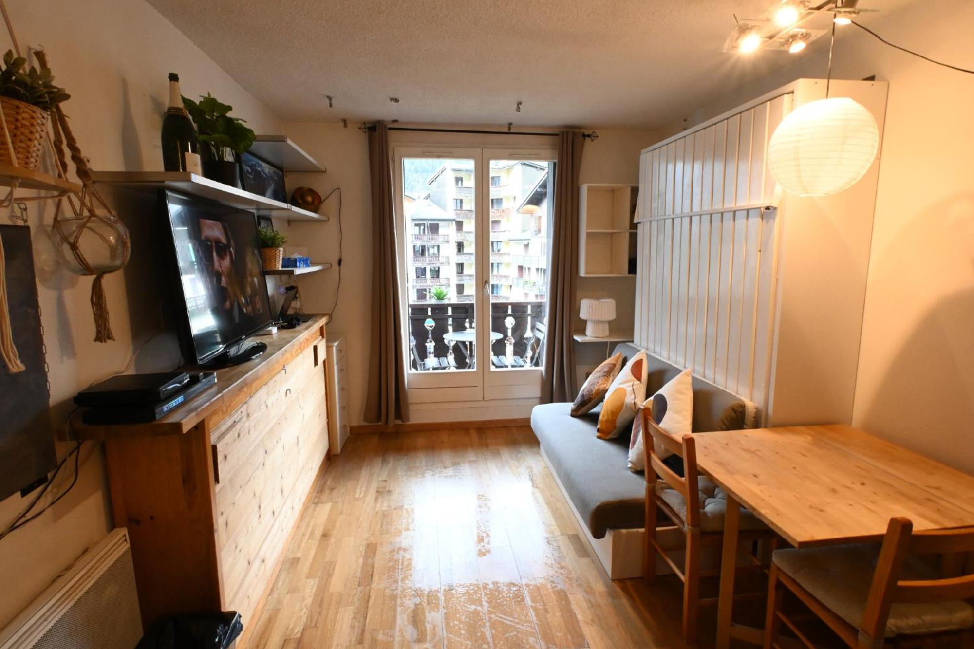 Cozy Chamonix Ski Studio With Mountain Views 外观 照片