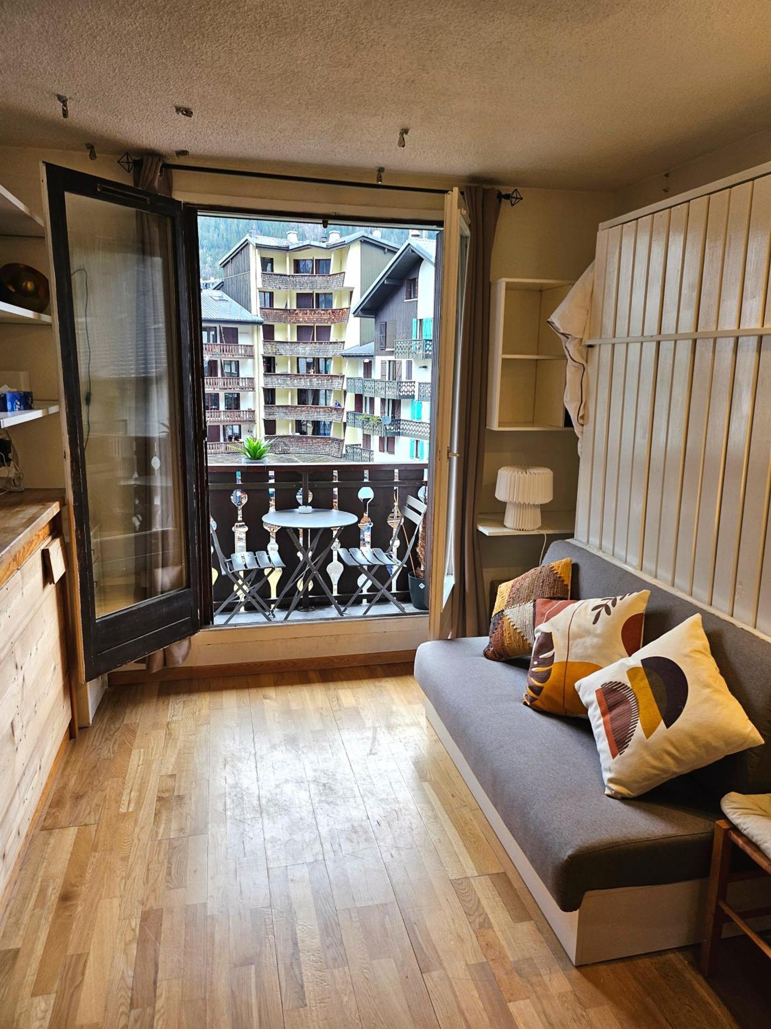 Cozy Chamonix Ski Studio With Mountain Views 外观 照片