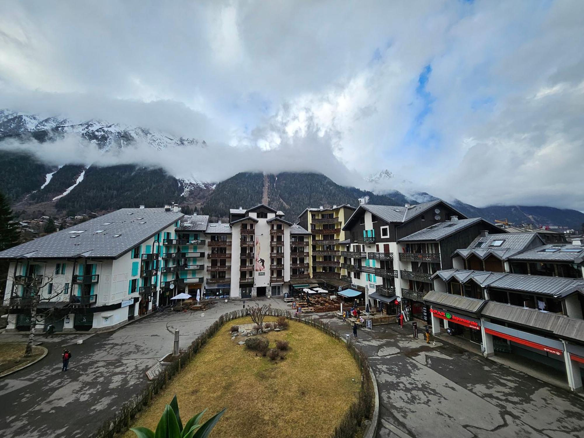 Cozy Chamonix Ski Studio With Mountain Views 外观 照片